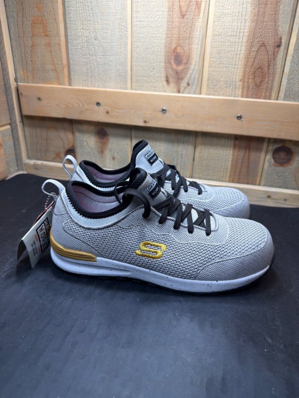 Skechers Work Comp Toe Womens 7.5 Wide Grey Slip Resistant Shoes NWT 108033W